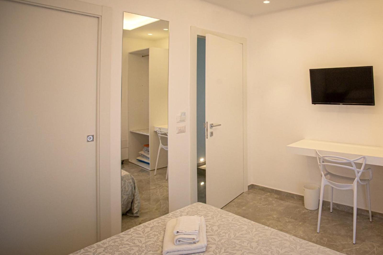 Forever Luxury Rooms Castellammare di Stabia Eksteriør billede
