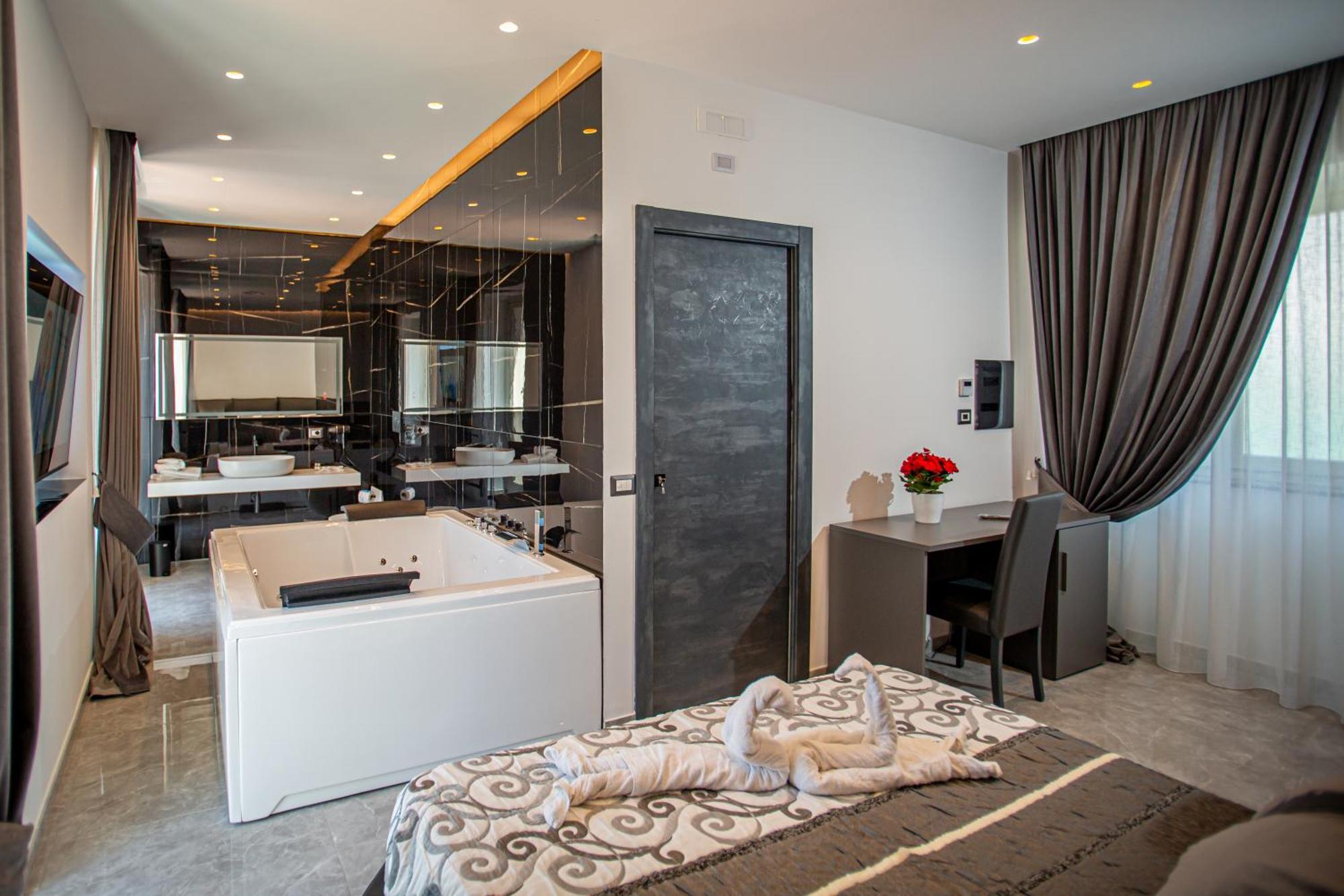 Forever Luxury Rooms Castellammare di Stabia Eksteriør billede