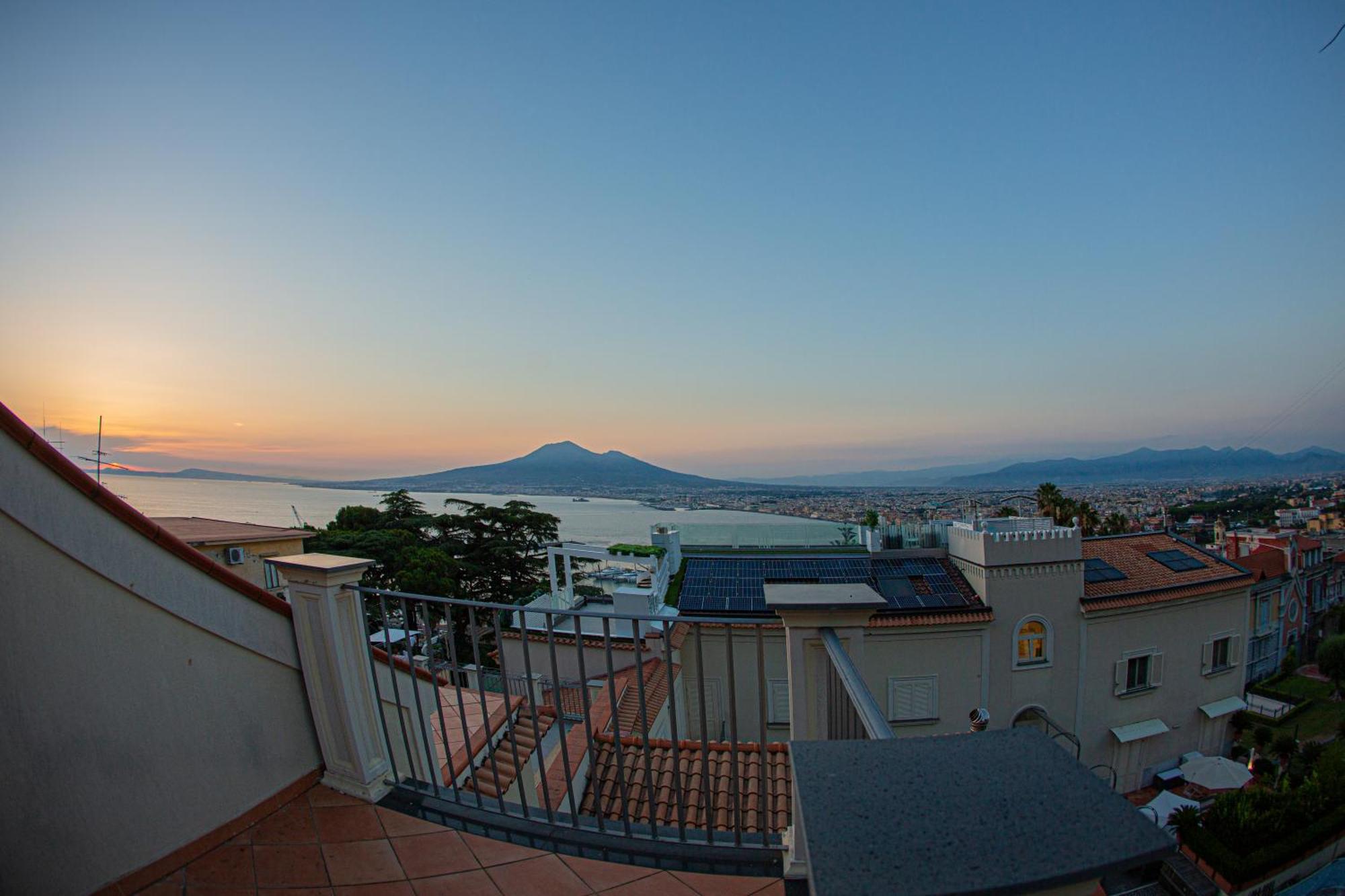 Forever Luxury Rooms Castellammare di Stabia Eksteriør billede